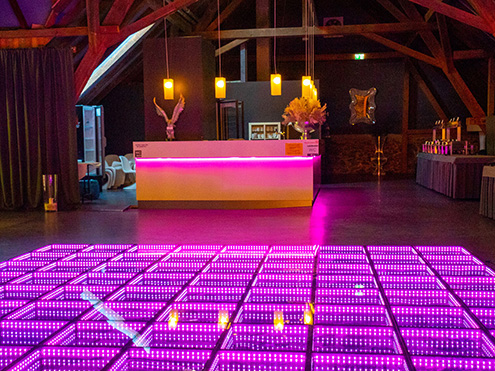 3D-LED-dance-floor-in-the-night-club-wiht-purple-color