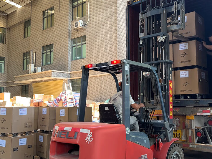 Order Tracking Service (2)