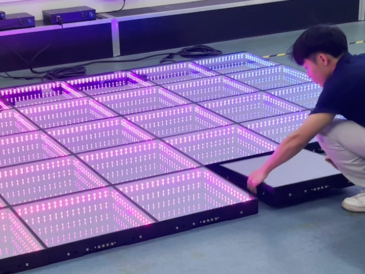 12’x12′ Dance Floor Swift Setup and Disassembly