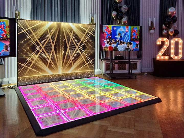 Flora Dance Floor at party