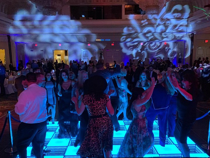 A-cramped,-undersized-dance-floor-causing-guest-discomfort.