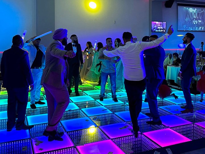 Unlock a vibrant party with the right wedding dance floor size