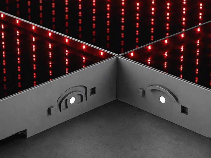 Seamless locking mechanism for safe party floors.