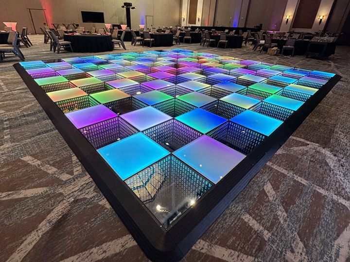 Wireless LED system for safe indoor receptions.